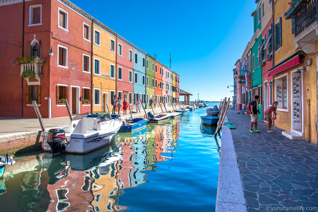 イタリア旅行記②】ブラーノ島の絵本のような街並みを撮り歩く | ゆる